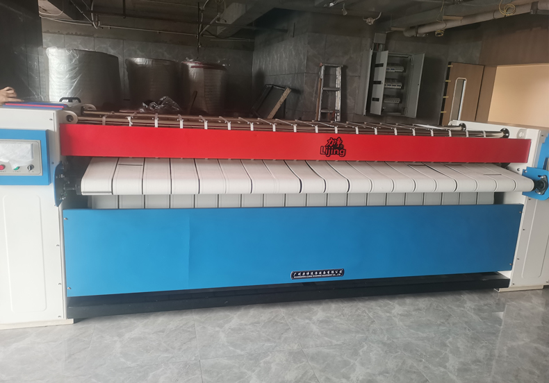 床單燙平機(jī)1 床單燙平機(jī)1